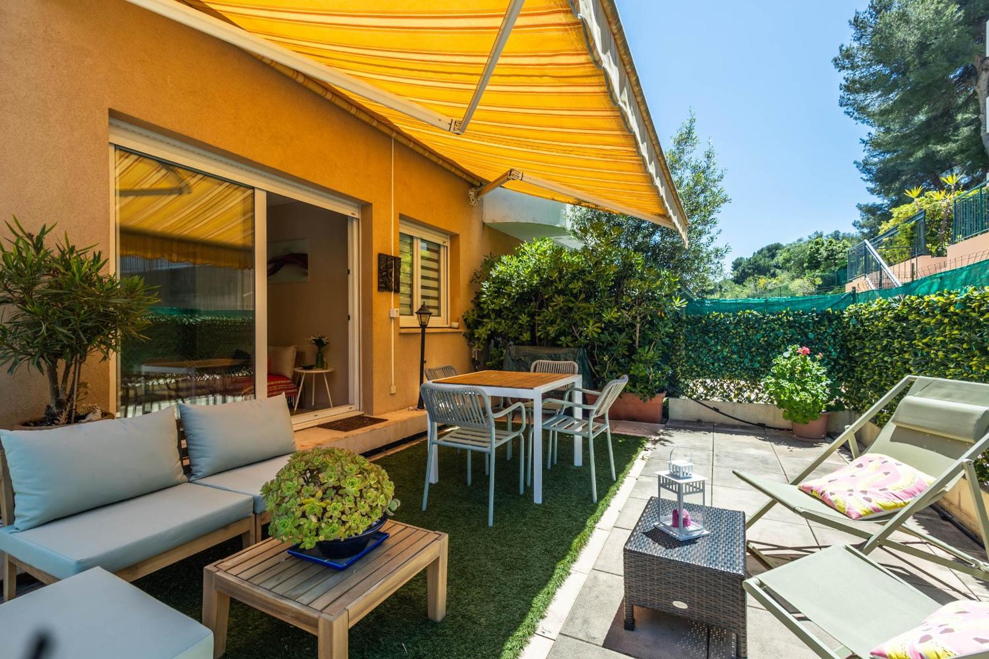 Mon Appart Avec Terrasse Et Piscine Roquebrune-Cap-Martin Exterior foto